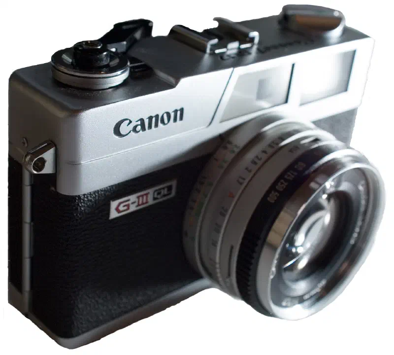 Canonet G-III QL17 compact rangefinder camera