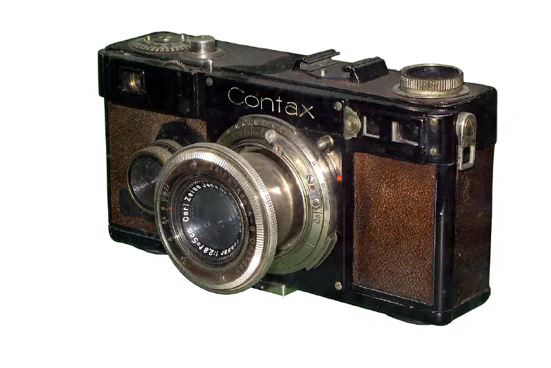 Contax I, photographed on its own