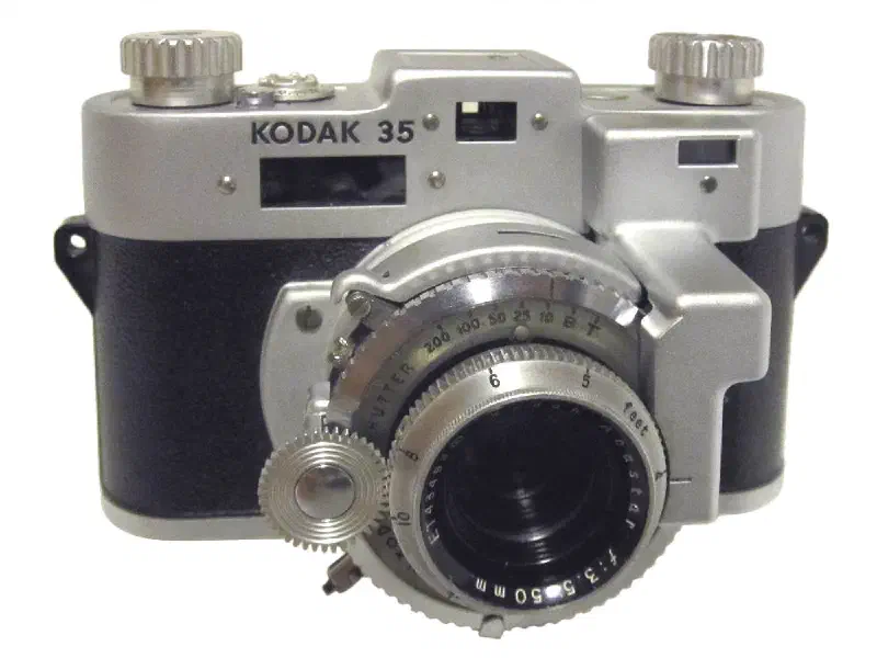 Front image of Kodak 35 RF camera