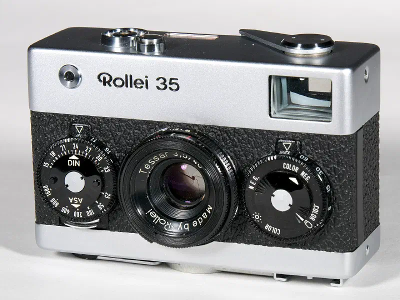 Rollei 35, photographed on its own