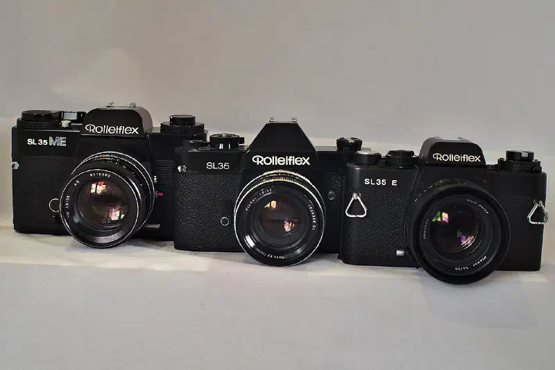 Rolleiflex SL35, photographed on its own