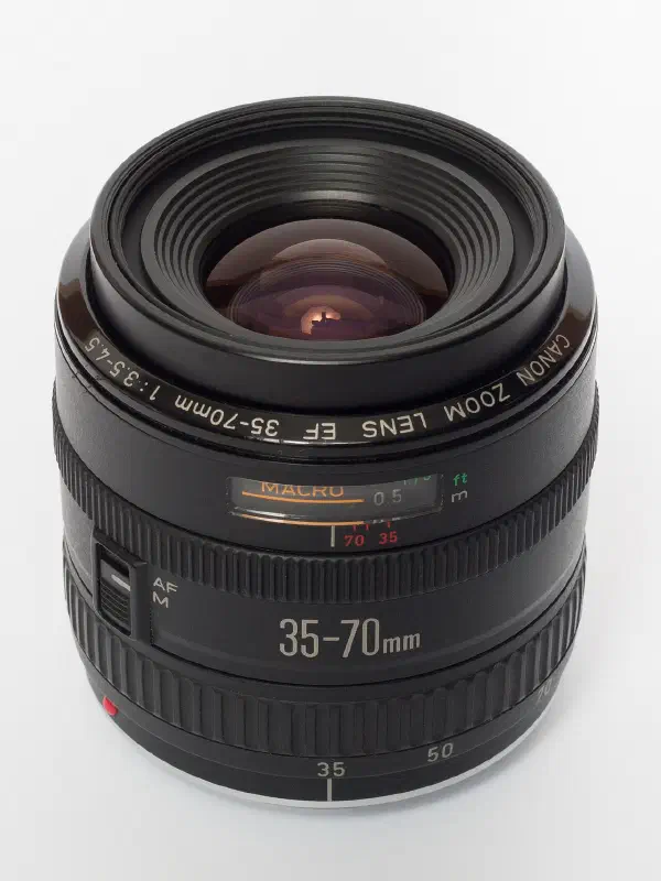 Canon EF 35-70mm, photographed on its own, off the camera