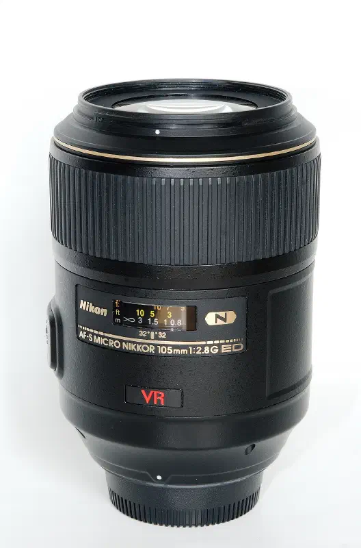 Nikon Nikkor 105mm f/2.8G AF-S ED IF VR Micro, photographed on its own, off the camera