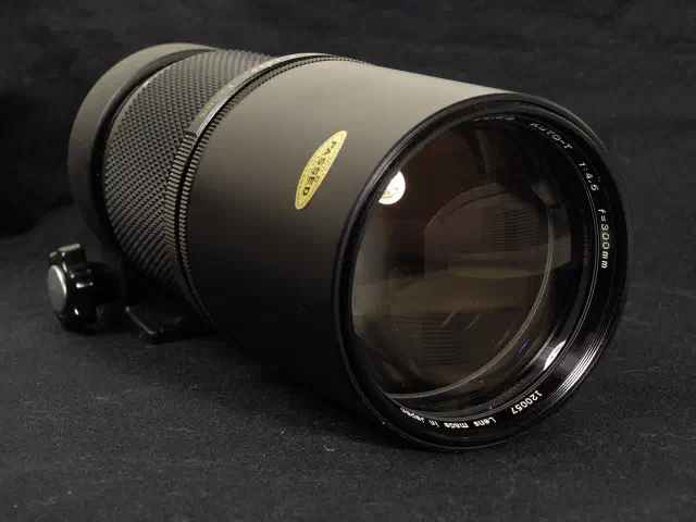 Olympus Zuiko 300mm F4.5, photographed on its own, off the camera